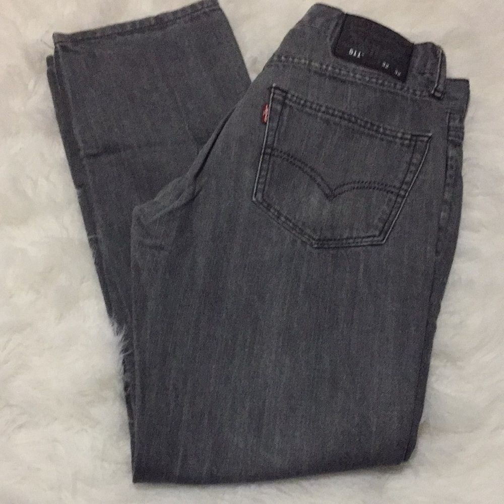 Levis Jeans size 32